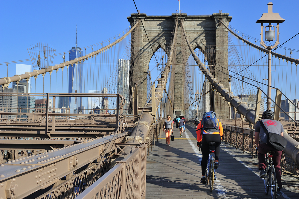 bike brooklyn bridge